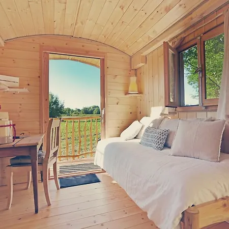 La Chouette Cabane Country house Craon (Mayenne)